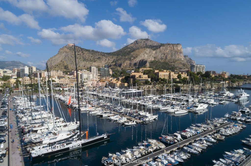 Un mois avant le départ de la course Palermo-Montecarlo 5 Palermo-Montecarlo