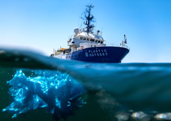 M/Y PLASTIC ODYSSEY (40m)