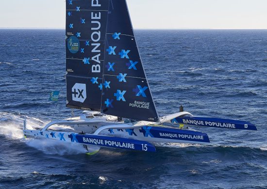 banque populaire bateau