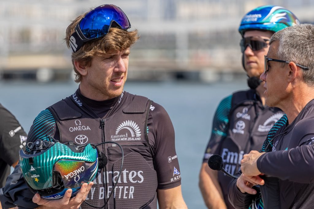 37 America’s Cup emirates team