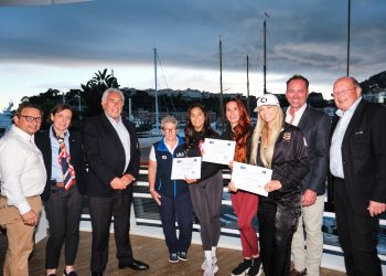 Première promotion de la UIM E1 La Belle Classe Academy by YCM