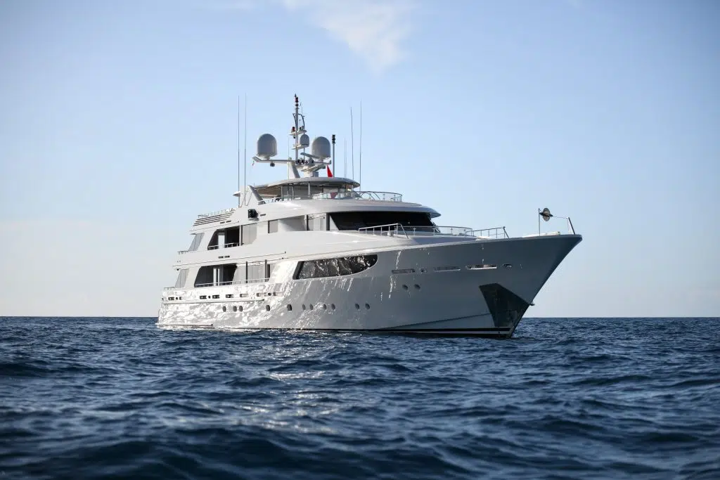 gigi yacht