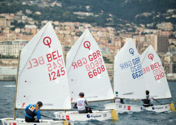 Une domination sans accroc