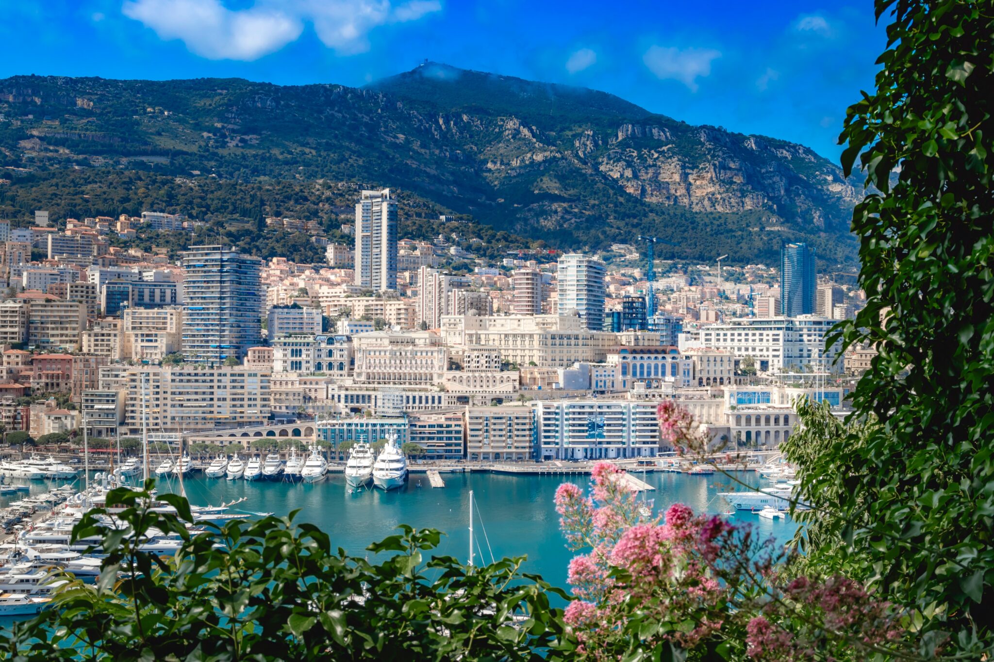 police Monaco,Maonte,Carlo,Sea,View,With,Yachts,In,The,Sunny