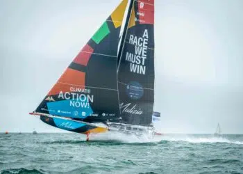 Malizia-Seaexplorer prend le large sur la Course des Caps