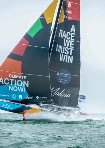 Malizia-Seaexplorer prend le large sur la Course des Caps