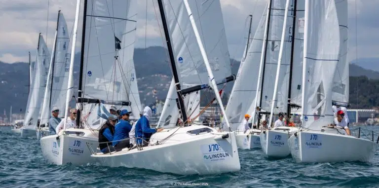 Jolt 2 engagé sur une J/70 Cup disputée à Lerici