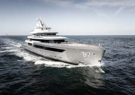 m/y valor explorer awards