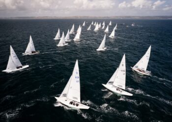 Edward Wright signe une solide 13ᵉ place