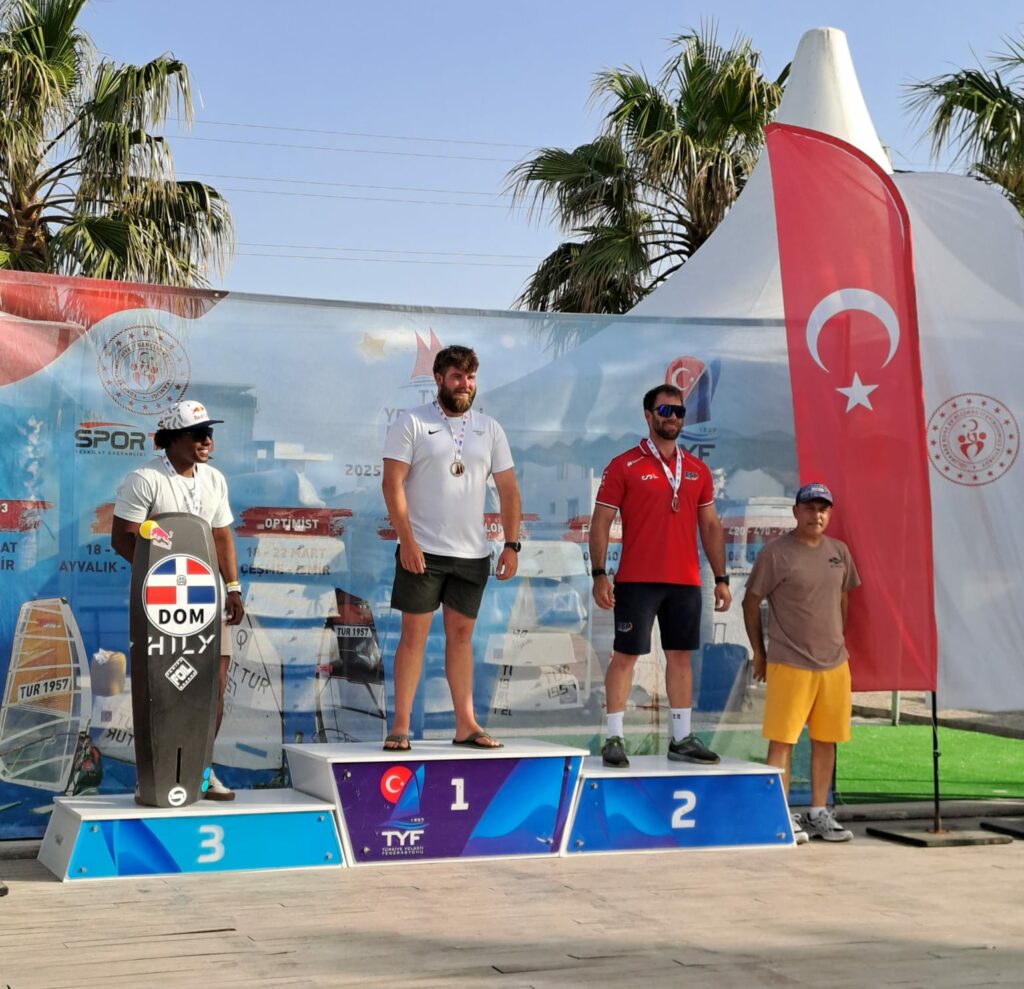 Carton plein pour Alexander Ehlen ! 3 Formula Kite