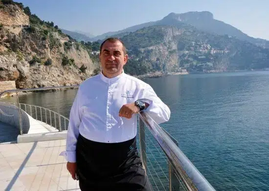 Patrick Raingeard Chef du Cap Estel e1727964797200 550x390 1