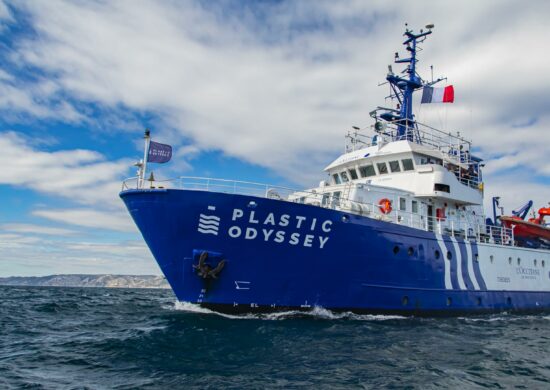 Plastic Odyssey navire