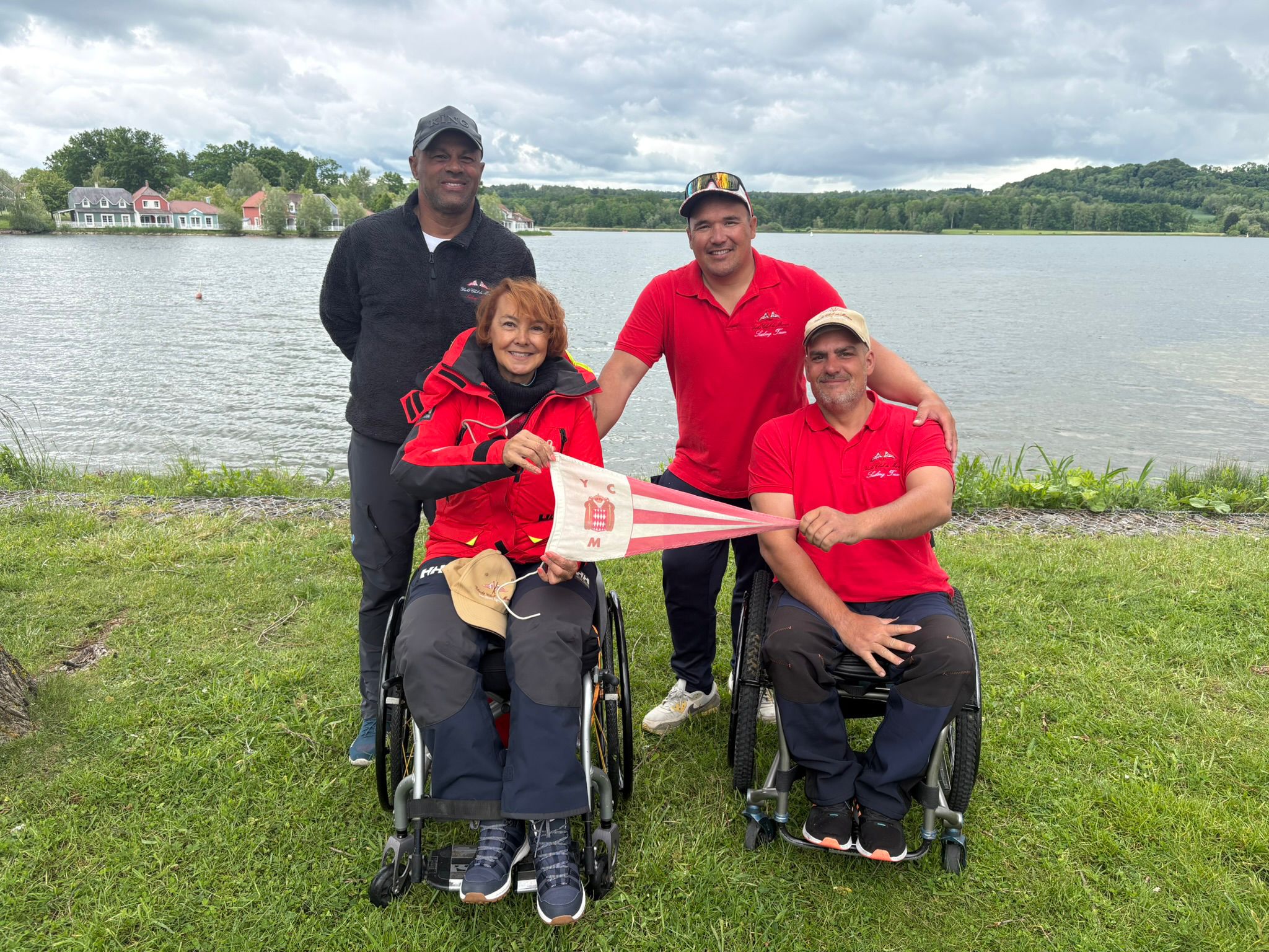 Le Y.C.M. était en lice au Championnat de France Handivalide Championnat de France Handivalide en double et National Solo Hansa – Lac de l’Ailette