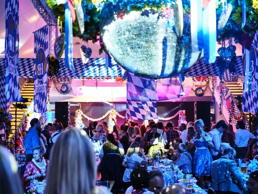 fetes au yacht club monaco oktoberfest